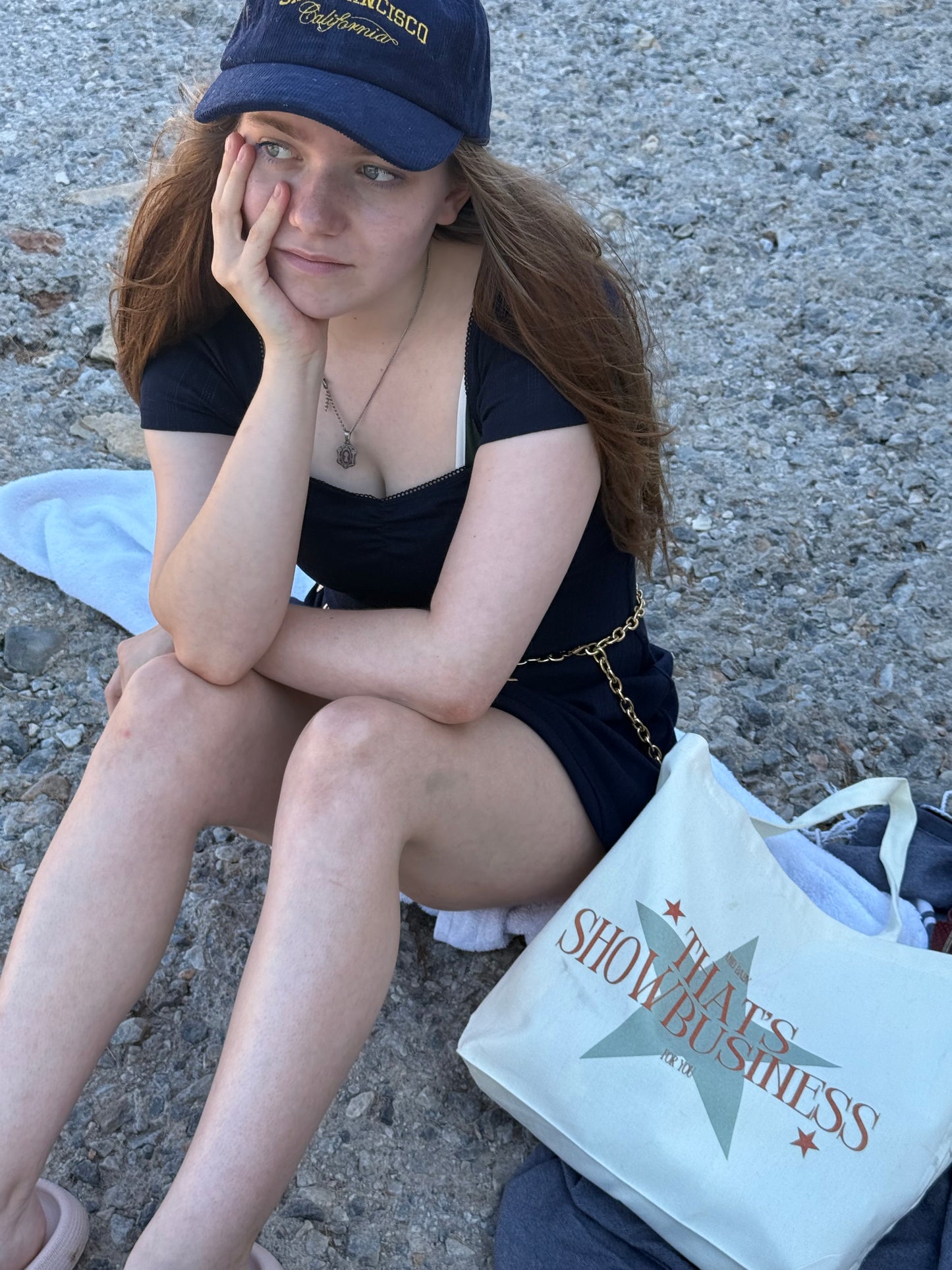 Showbusiness tote