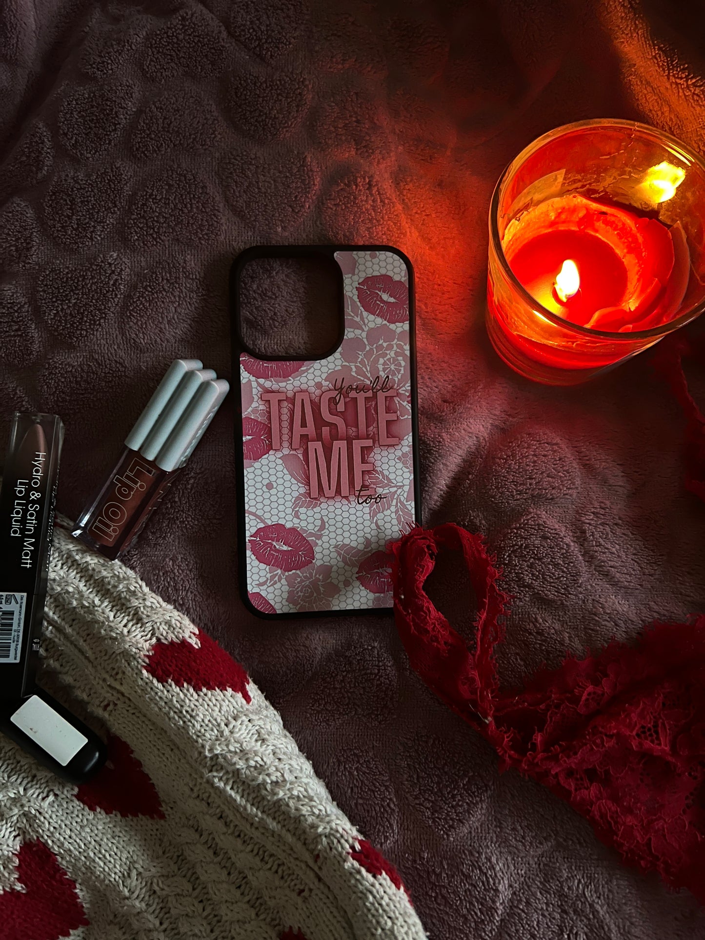 taste me phone case