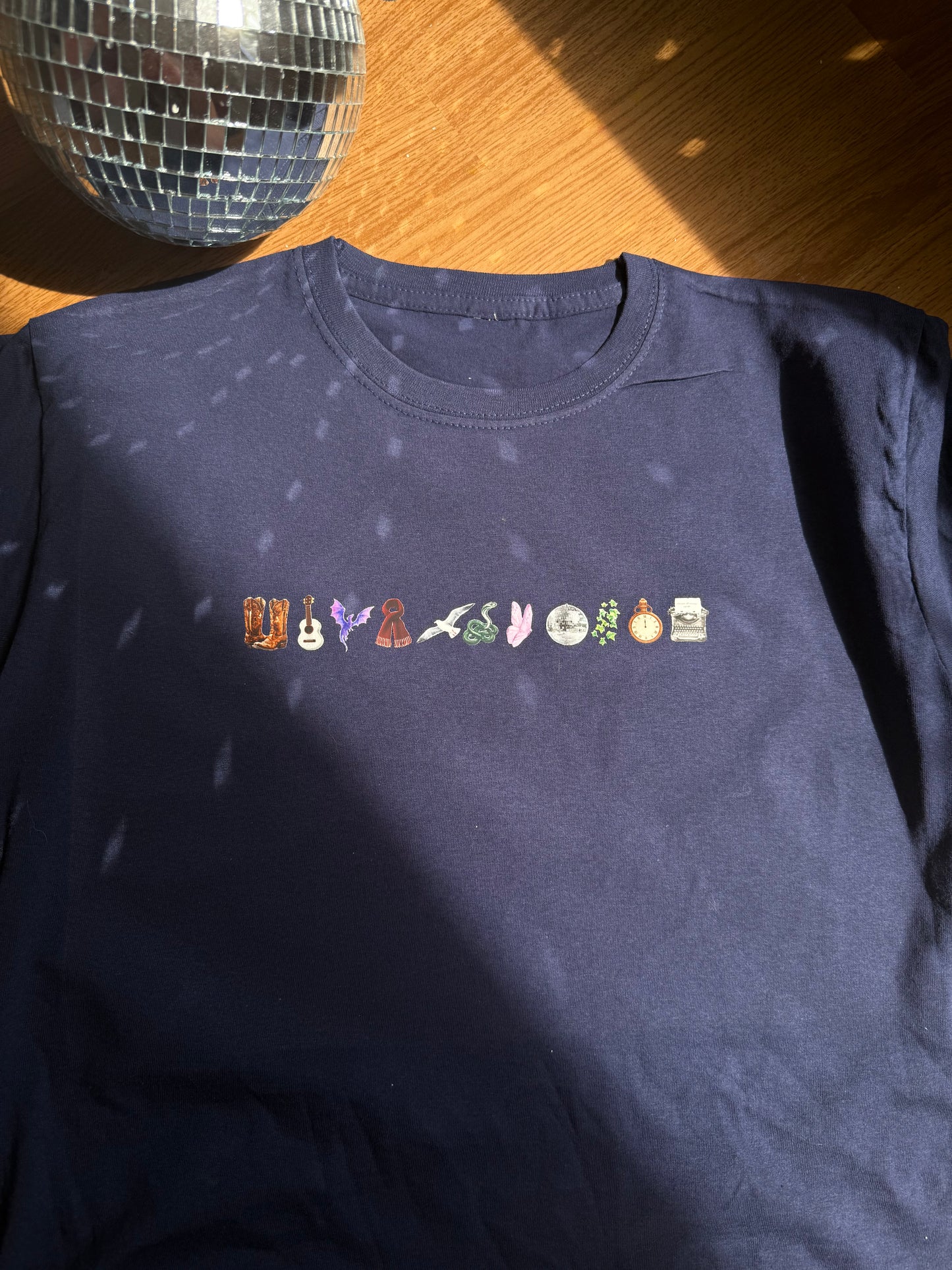 eras tee